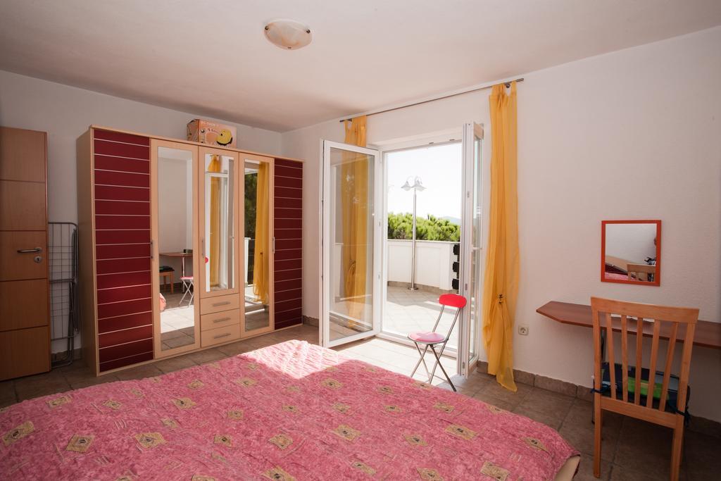 דראגה Apartments Vrgada מראה חיצוני תמונה