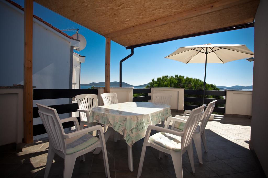 דראגה Apartments Vrgada מראה חיצוני תמונה