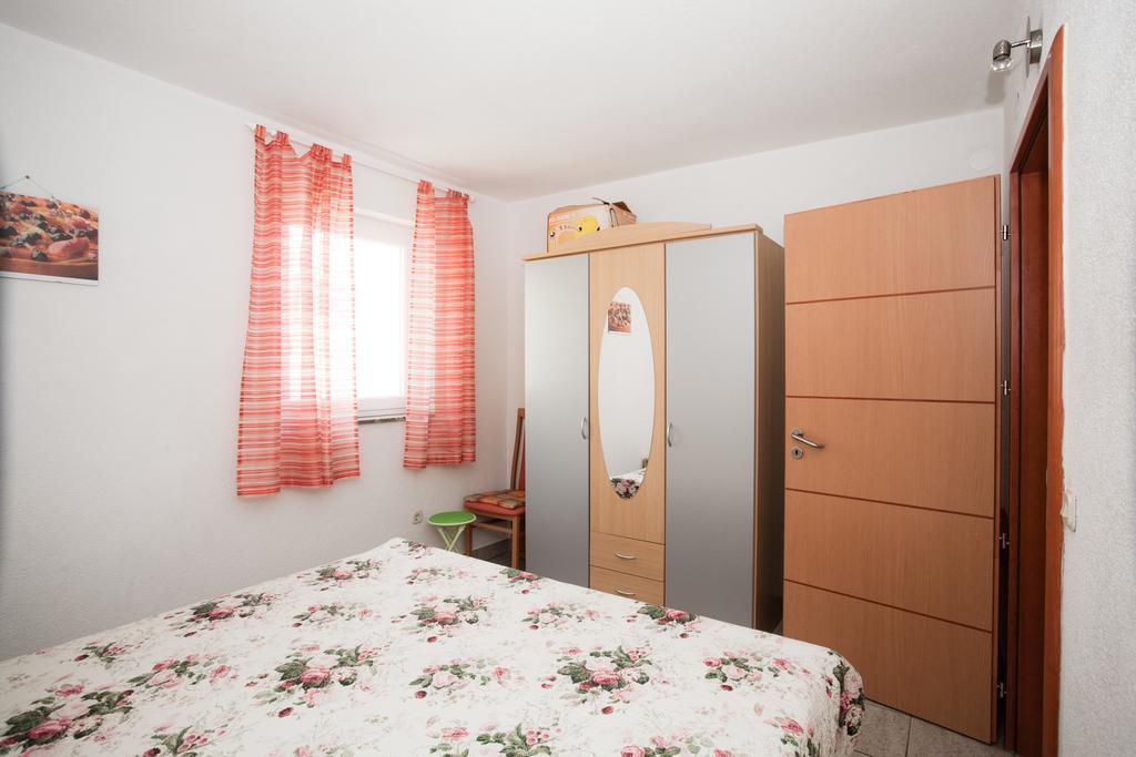 דראגה Apartments Vrgada מראה חיצוני תמונה
